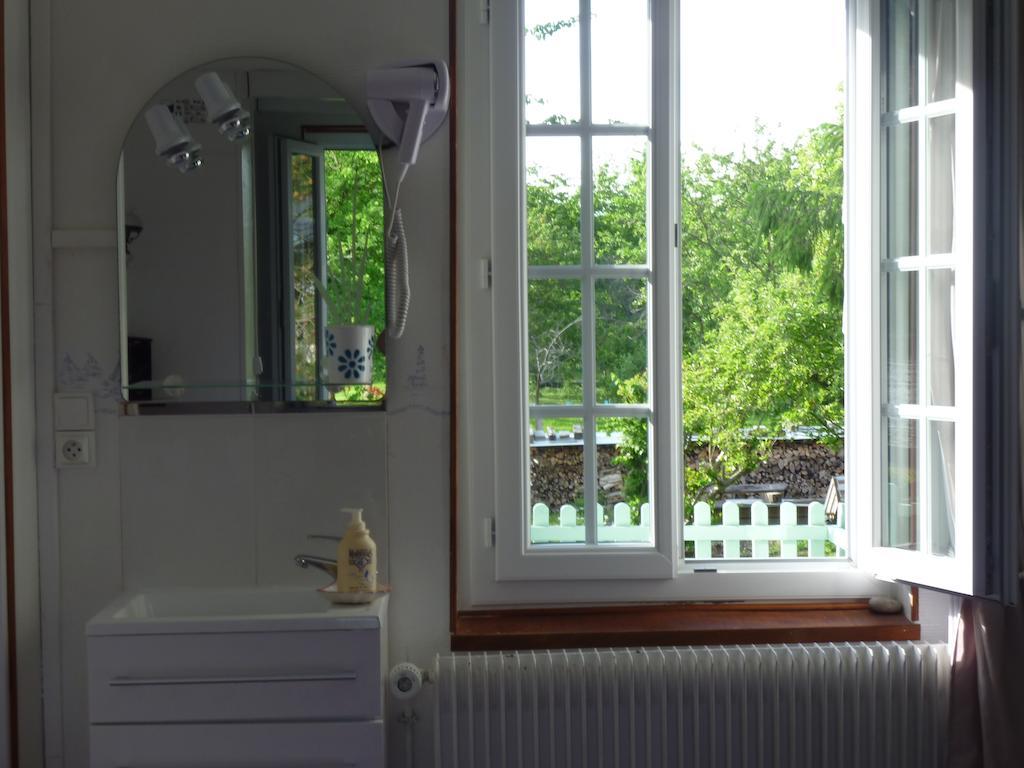 Chambre D'Hotes Au Fil De L'Eau Jumièges Eksteriør bilde
